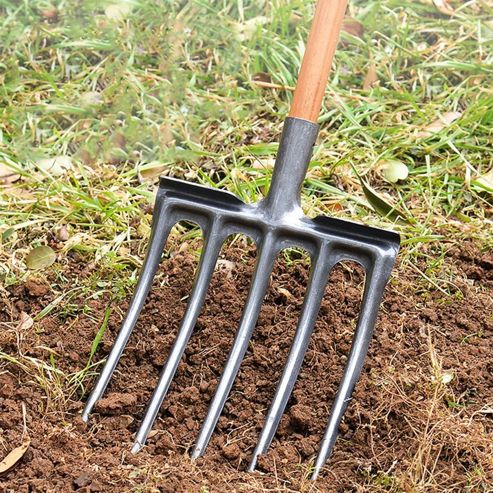 Sturdy High Carbon Steel Digging Fork 4 Tine Anti Breakage Garden Fork Spading Fork Farm Tool
