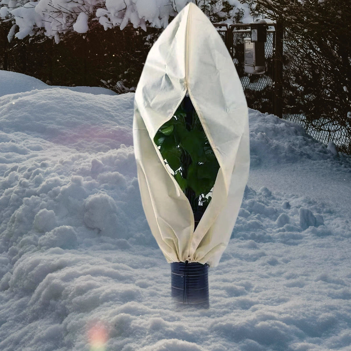 1Pcs Plant Covers Anti Frost Protection Covers Drawstring Plant Guard Cover Bags for Outdoor Garden Vegetables Planting Care