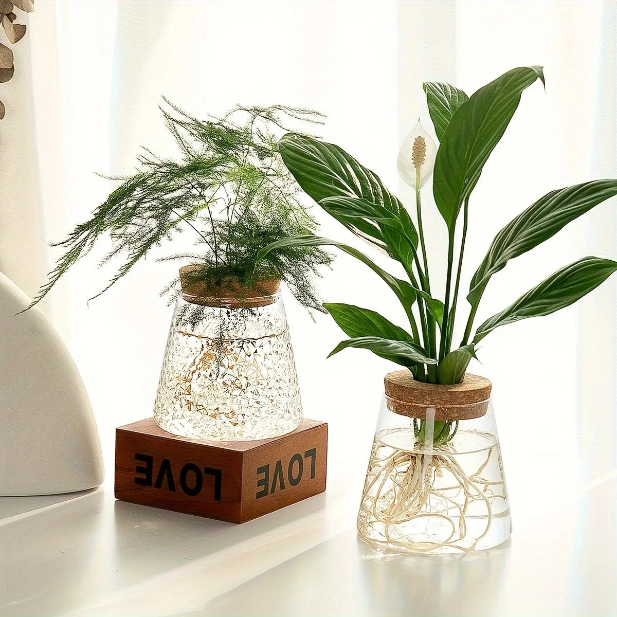 Propagation Station with Glass Vases - Tabletop Plant Rack for Hydroponic Cuttings, Home Office Decor