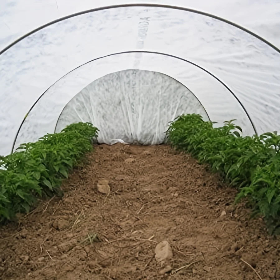 Plant Cold Protection Cover Thickened Floating Surface Covering Cloth160cm×1000cmNon-woven Fabric Vegetable and Fruit Tree Frost