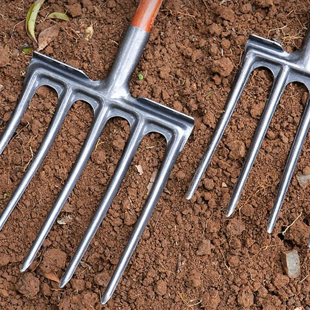 Sturdy High Carbon Steel Digging Fork 4 Tine Anti Breakage Garden Fork Spading Fork Farm Tool