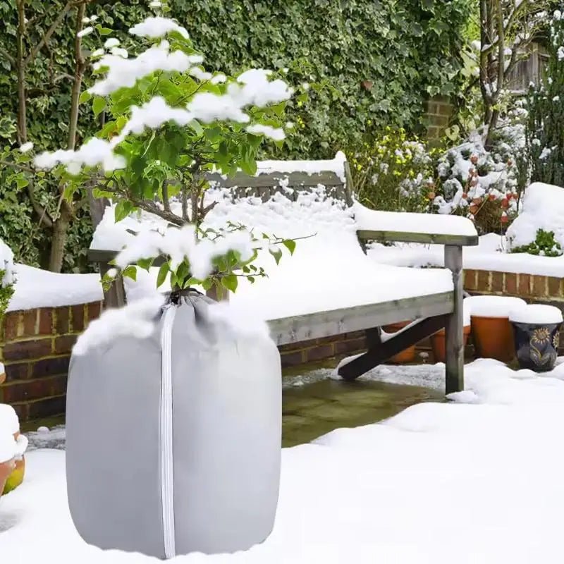 Winter Plant Cover Frost Protection Bags Outdoor Garden Shrub Trees Potted Plant Protector Oxford Cloth Anti Freeze Warm Cover